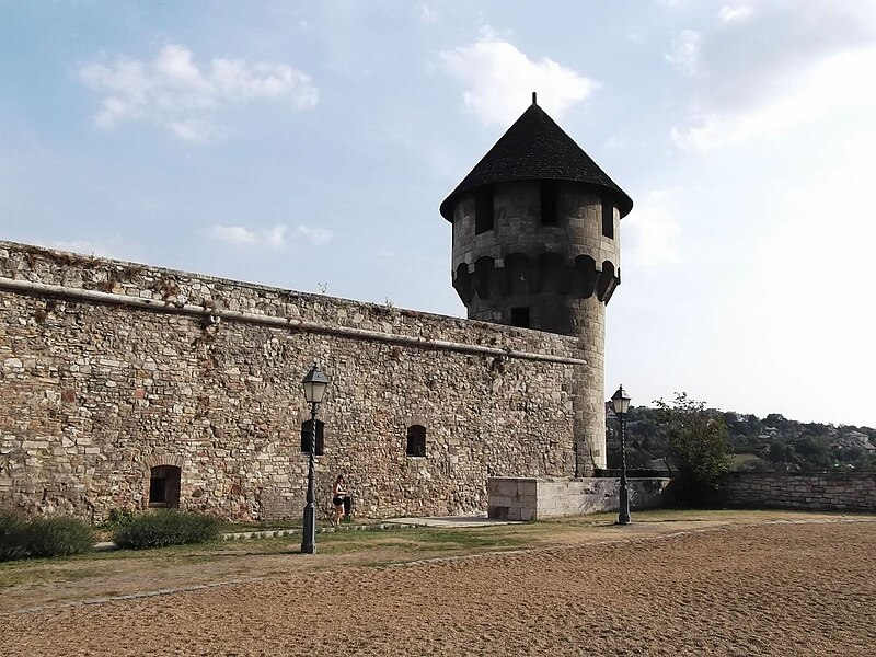 File:Budapest, Castle Hill, Hungary - panoramio (4).jpg