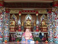 Statues in Puu Jih Temple