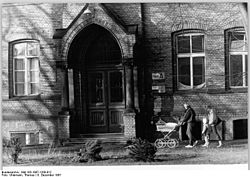 Main entrance, 1987