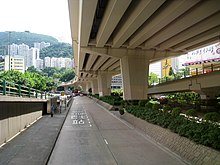 דרך התעלה המזרחית Flyover under.jpg