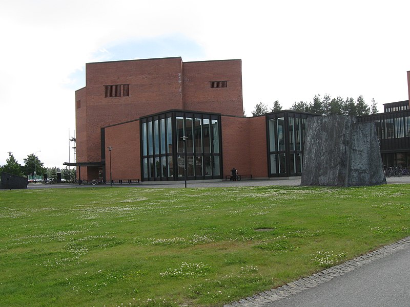 File:Carelia building in Joensuu.jpg