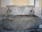 Colonna - fontana del Bufalo a largo Nazareno 1020016