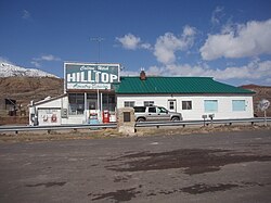 Hilltop Country Store, einer der letzten Überreste von Colton, April 2009