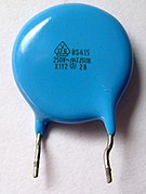 Ceramic EMI suppression capacitors for connection to the supply mains (safety capacitor)