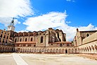 Patio de Campo Santo.jpg