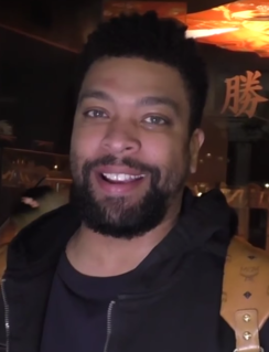 <span class="mw-page-title-main">DeRay Davis</span> American comedian and actor