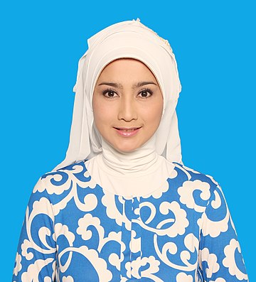 Desy Ratnasari