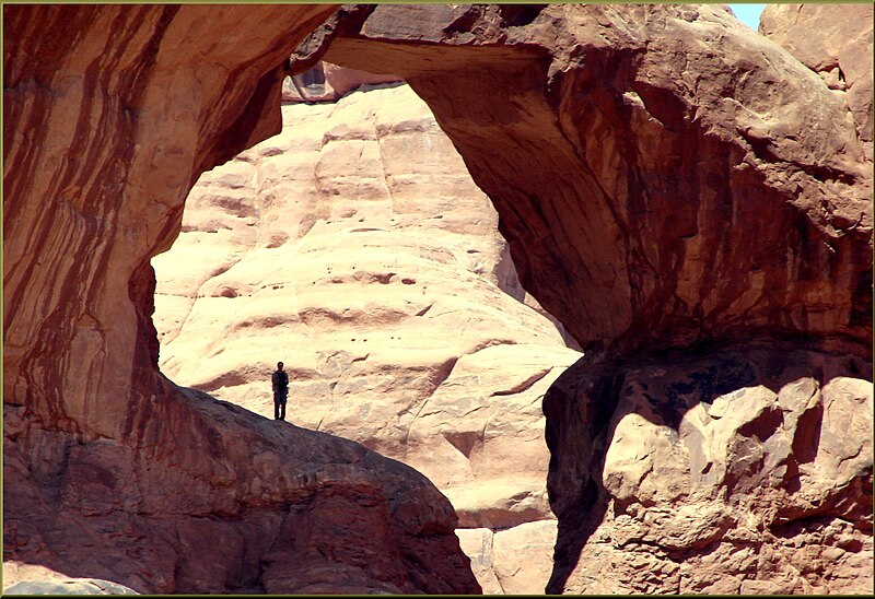 File:Double Arch, Arches NP, Utah 8-25-12 (7993187710).jpg