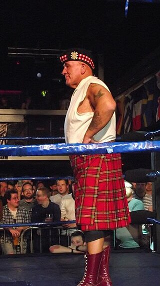 <span class="mw-page-title-main">Drew McDonald (wrestler)</span> Scottish professional wrestler (1955–2015)