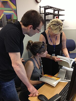 Editathon at the National Library of Medicine 2013.jpg