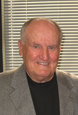 <span class="mw-page-title-main">LaVell Edwards</span> American football player and coach (1930–2016)