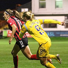Eikeland chasing during Lewes FC Women 1 Reading Women 1 Conti Cup 15 12 2021-182 (51750781392).jpg