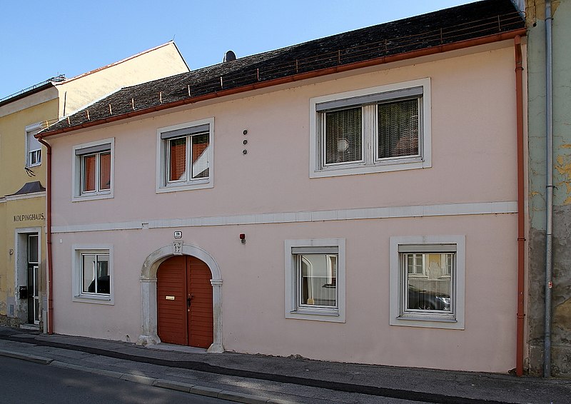 File:Eisenstadt - Bürgerhaus, Joseph Haydn-Gasse 16.JPG