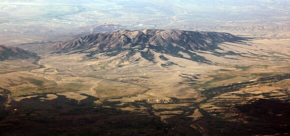 Elk mountain. ЭЛК-Маунтин (Вайоминг). Elk Mountain Wyoming. Лосиная гора Вайоминг. Диксон (Вайоминг).