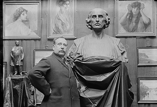 Ettore Ximenes with Columbus statue