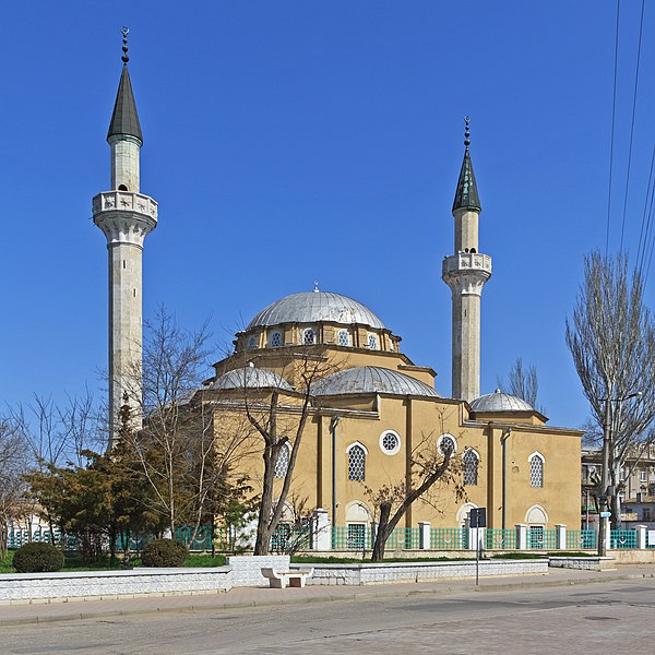 File:Eupatoria 04-14 img12 Juma Jami Mosque.jpg