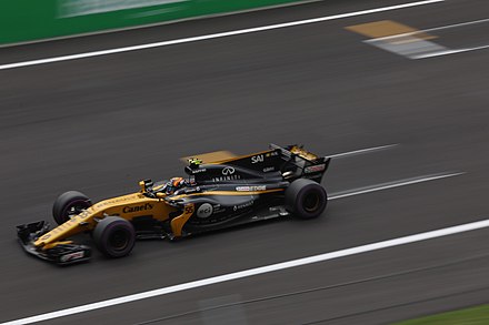 Sainz at the 2017 Mexican Grand Prix