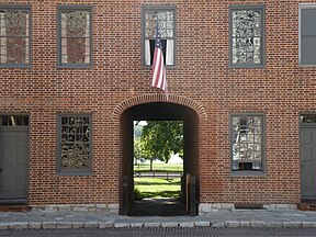 First Missouri State Capitol, im Hintergrund der Katy Trail und der Missouri River