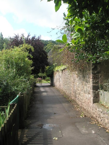 File:Gallox Bridge footpath - geograph.org.uk - 924789.jpg