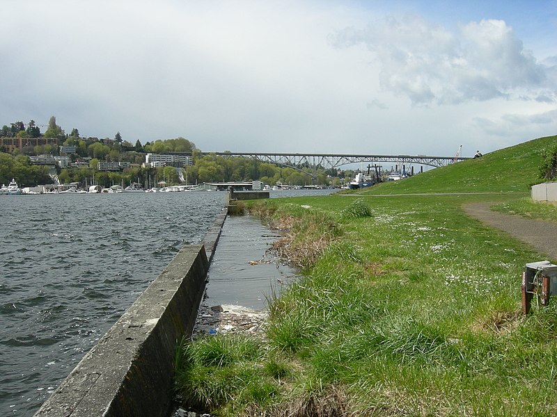 File:Gas Works Park 24.jpg