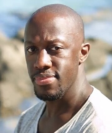 Giles Terera