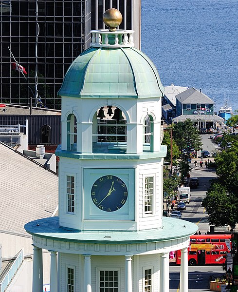 File:Halifax - NS - Uhrturm.jpg