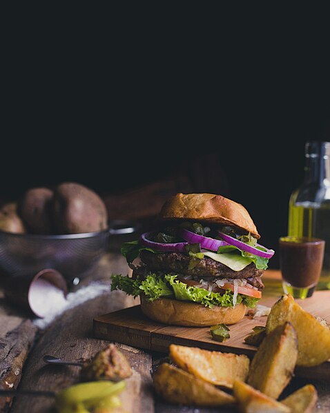 File:Hamburger and cooking table, Manizales, Colombia (Unsplash).jpg