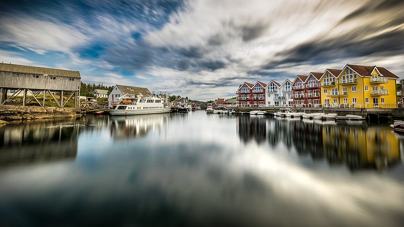 File:Hellesøy Bergen Norway Travel Landscape Photography (118239471).jpeg