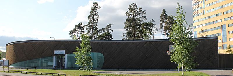 File:Helsinki Vuosaari seafarers' centre 01.jpg