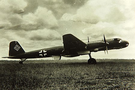 Henschel_Hs_130