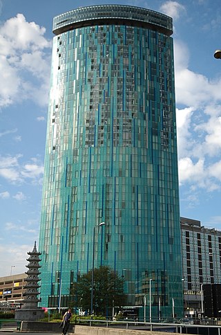 <span class="mw-page-title-main">10 Holloway Circus</span> 122 m tall mixed-use skyscraper in Birmingham city centre, England