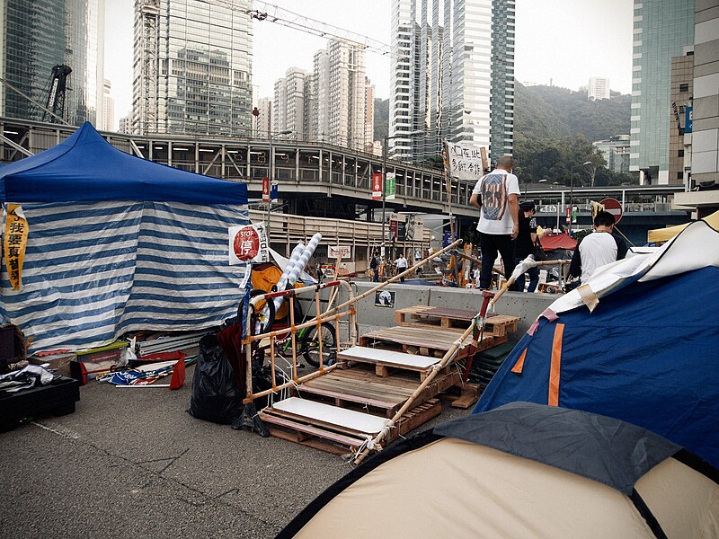 File:Hong Kong, Umbrella Movement 2, 2014-11-03.jpg