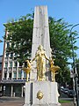 The fountain with the refurbished maids