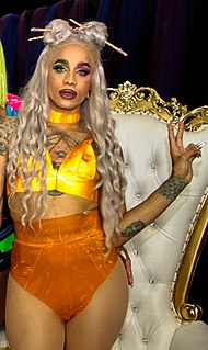 Dahlia Sin American drag performer