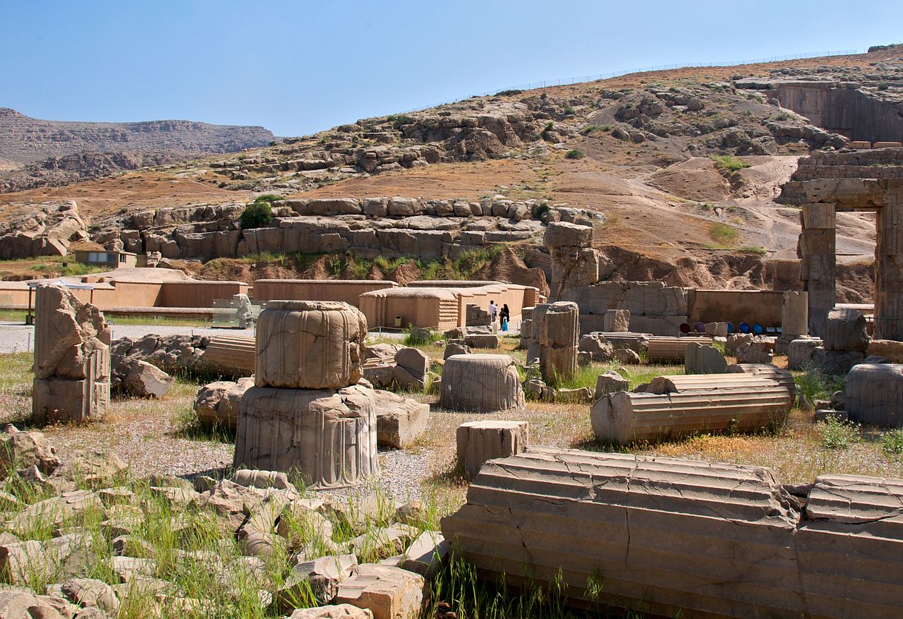 In the Ruins of Persepolis (4679249634).jpg