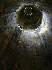 De binnenzijde van een middeleeuwse spits uit de 13e eeuw in Little Bytham, Lincolnshire.