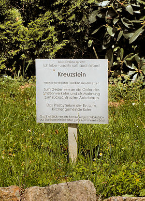 Kreuzstein-Hinweis-2015-07-11-0603.jpg