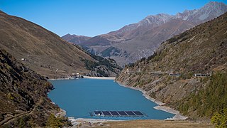 Lac des Toules from the south