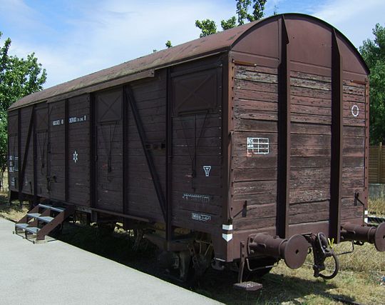 Wagon utilisé comme monument de la déportation (mais qui a été construit entre 1952 et 1964).