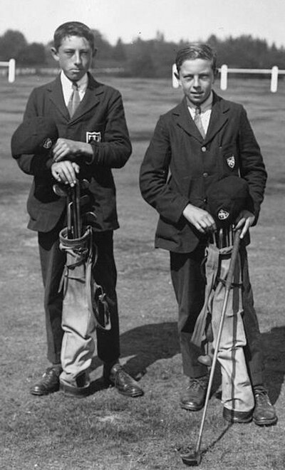 Leslie and Henry Cotton (right) at a Boys Golf Championship in 1921