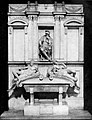 Tomb of Lorenzo di Piero de' Medici with Dusk and Dawn