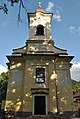 Liptovský Hrádok - katolícky kostol - vstup s vežou.JPG