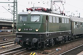 Locomotive E 40 128 of Deutsche Bundesbahn, front and left side