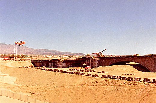 Rennie's New London Bridge during its reconstruction at Lake Havasu City, Arizona, March 1971
