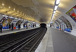 Métro de Paris - Ligne 2 - Ménilmontant 01.jpg