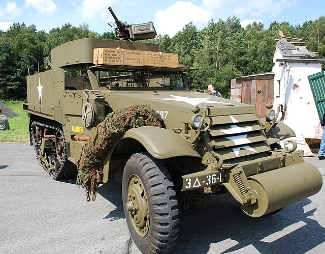 A look at the M3 Half-Track - Military Trader/Vehicles