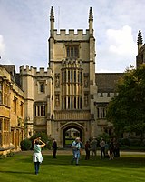 Magdalen College, Oxford - Wikipedia