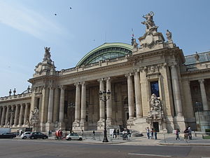Main entrance of Grand Palais, Paris July 2014.jpg