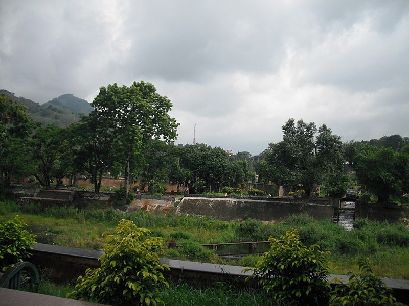 File:Malampuzha Gardens - panoramio (9).jpg