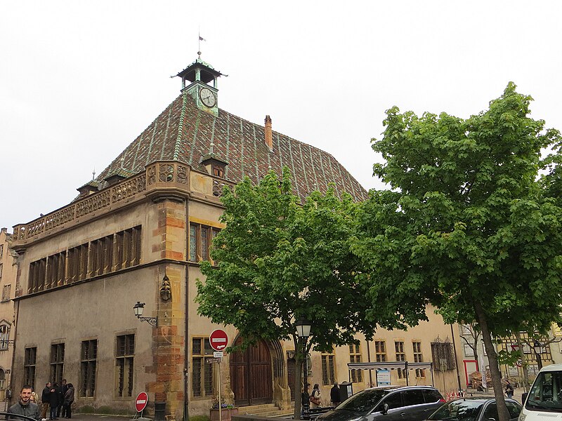 File:Marché De Noel De Colmar - Koifhus - panoramio.jpg